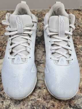 Under Armour White Athletic Sneakers - Interior Tag Visible